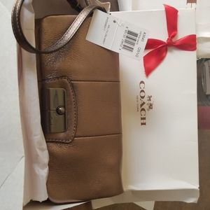 Coach wristlet nwt